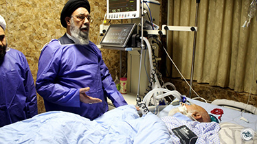 عیادت امام جمعه اصفهان از حجت الاسلام و المسلمین مهدی مظاهری