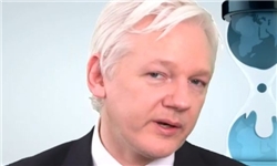 آسانژ گذرنامه اکوادور را دریافت کرد