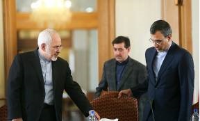 جابری انصاری با انتشار فیلمی تولد ظریف را تبریک گفت +فیلم
