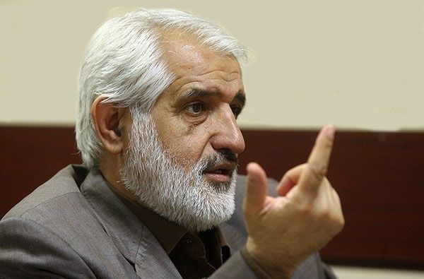ایران باید با خروج آمریکا از برجام چهره پیمان شکن آنها را به جهانیان نشان دهد