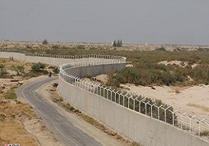 بازدید استاندار سیستان وبلوچستان از نوار مرز و روستا‌های مرزی
