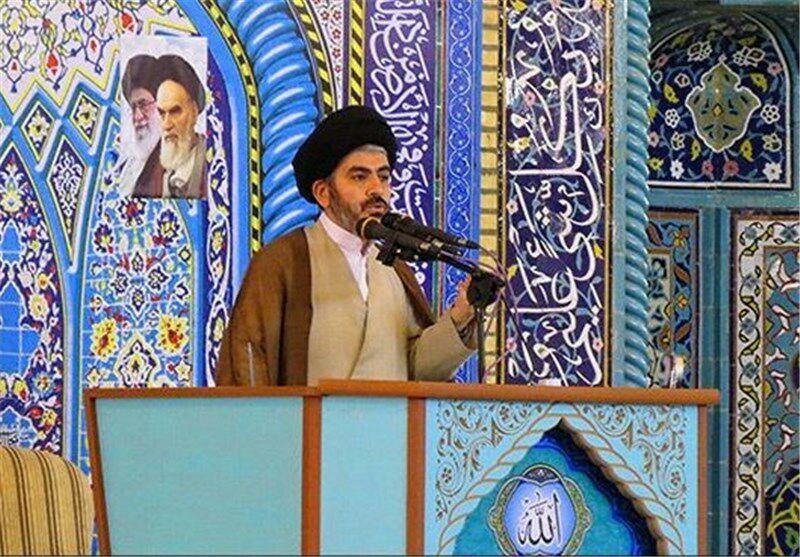 هجمه دشمن از طریق کانال های ماهواره ای و فضای مجازی انجام می شود