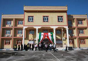 آموزش بیش از ۳۰۰ نفر از بازمندگان از تحصیل در ارسنجان