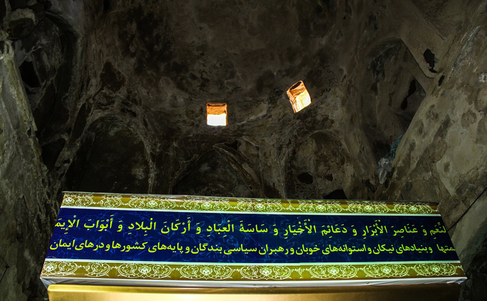 امام زاده&zwnj;هایی در دل غار+ تصاویر