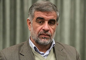 مسئولان باید با قدرت کامل در برابر آمریکایی‌ها حرف خود را بزنند