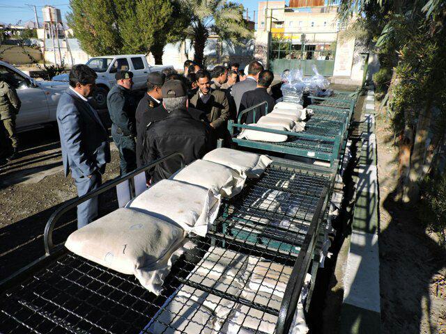 کشف 700کیلوگرم تریاک وحشیش در ارزوئیه