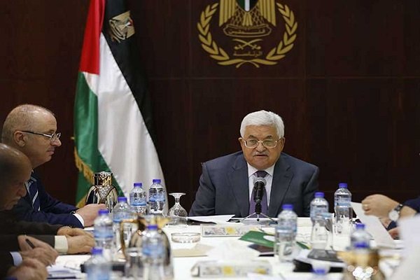 عباس: طرح ترامپ درباره قدس قابل پذیرش نیست