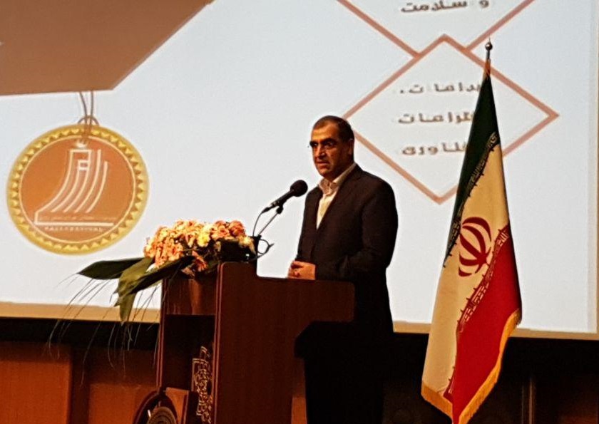 حمایت از دانشمندان، رمز موفقیت کشور&zwnj;های پیشرفته/ بر خلاف وزارت علوم پیگیر مسائل و حتی سلامت فارغ&zwnj;التحصیلان هستیم