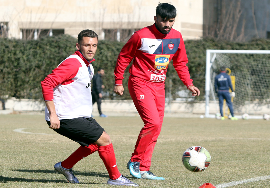 تمرینات تاکتیکی پرسپولیس برای بازی با گسترش فولاد