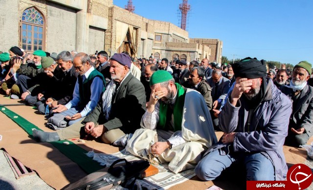 تصاویر نماز طلب باران در بیرجند و زابل