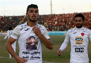 گزارش لحظه به لحظه برنامه نود +فیلم