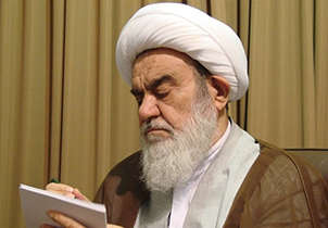 آیت‌الله مظاهری خواستار بررسی ابعاد حادثه نفتکش ایرانی شد‌