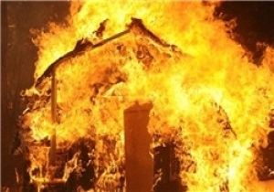 ۲ مصدوم نتیجه آتش سوزی در ساختمان خیابان دانشجو زاهدان