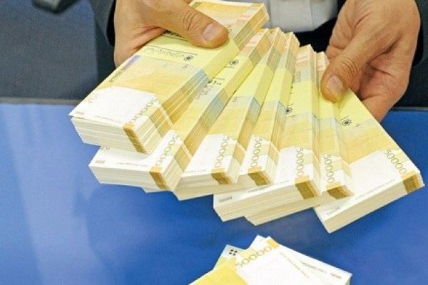 حداقل  و حداکثر حقوق یک کارمند دولت چقدر است؟
