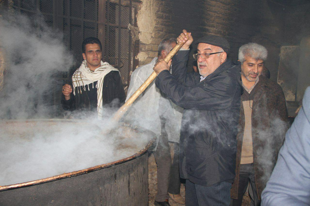 اهل سنت تربت جام برای طلب باران دیگ نذری برپا کردند+تصاویر اهل سنت تربت جام برای طلب باران دیگ نذری برپا کردند+تصاویر