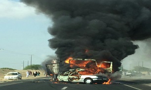 راننده پژو پارس در آتش سوخت