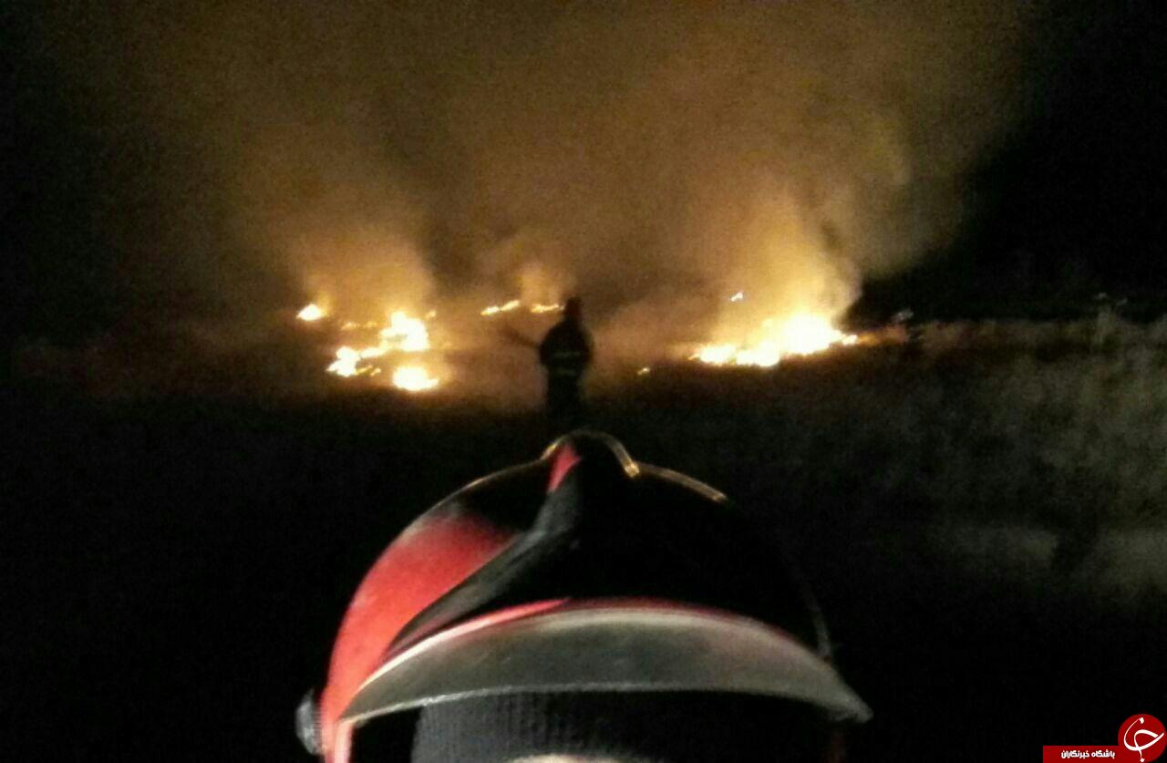 با تلاش آتش نشانان آتش سوزی باغات صومعه مهار شد