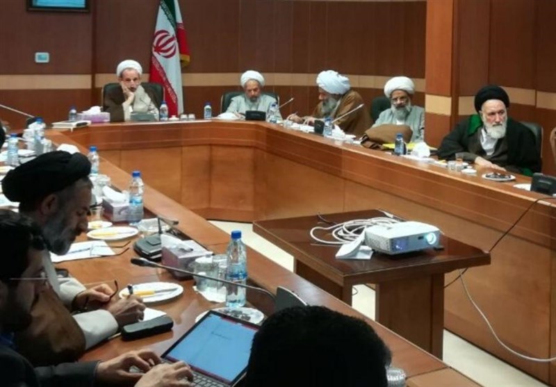 موضوع قاچاق در کمیسیون سیاسی مجلس خبرگان رهبری بررسی شد