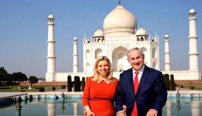 سلفی نتانیاهو با بازیگران بالیوود!+ تصاویر