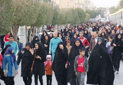 همایش پیاده روی خانوادگی در خورموج برگزار شد