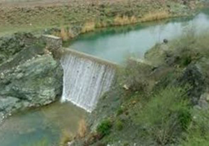 احداث ۳ بند ذخیره آب در نی‌ریز