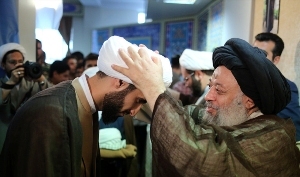 برگزاری مراسم عمامه گذاری طلاب در میلاد امام حسن عسکری (ع)