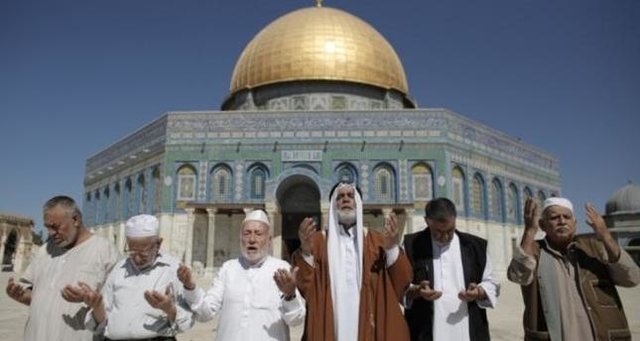 رئیس پارلمان رومانی: باید با الگو قرار دادن آمریکا سفارتمان را از تل آویو به قدس انتقال دهیم