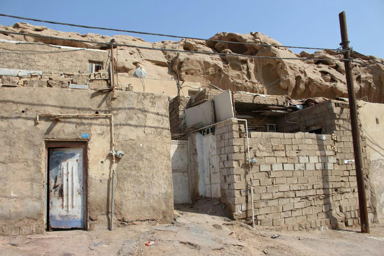 سکونت یک سوم جمعیت اهواز در مناطق حاشیه شهر