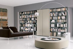 خلاقیت یک زوج در ساخت یک کتابخانه شیک