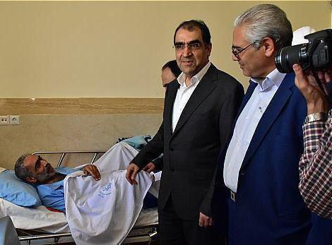 وزیر بهداشت از بیمارستان 32 تخت&zwnj;خوابی نرماشیر بازید کرد