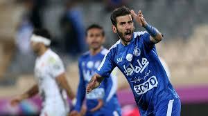 نيمكت نشینى يك بازيكن براى استقلال چقدر آب خورد؟