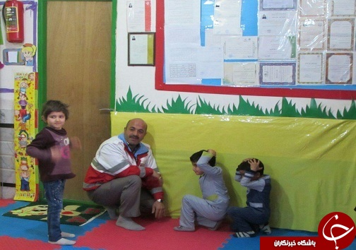 آموزش پناهگیری در هنگام زلزله در 4 مهدکودک خوسف