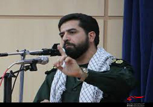 کارمند انقلابی عامل روشنگری و بصیرت&zwnj;افزایی در لنگر انقلاب