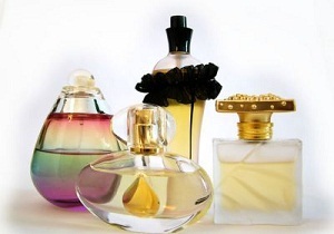 محموله عطر قاچاق به مقصد نرسید