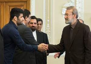 تقدیر مجلسی‌ها از علیرضا کریمی + فیلم