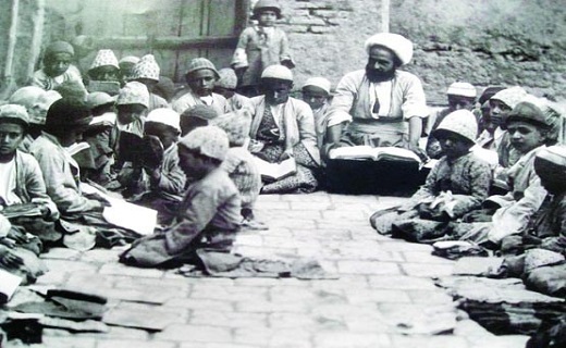 به مناسبت 7 دی روز نهضت سوادآموزی .. به مناسبت 7 دی روز نهضت سوادآموزی ..