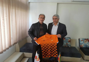 انتخاب سرمربی جدید برق جدید فارس