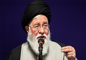 مردم از طریق قانون مطالبات خود را پیگیری کنند