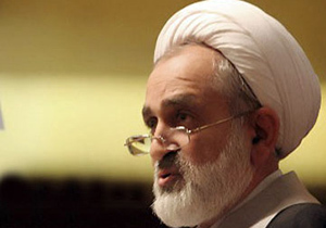 جبهه استکبار از هیچ اقدامی برای براندازی نظام فروگذار نکرد