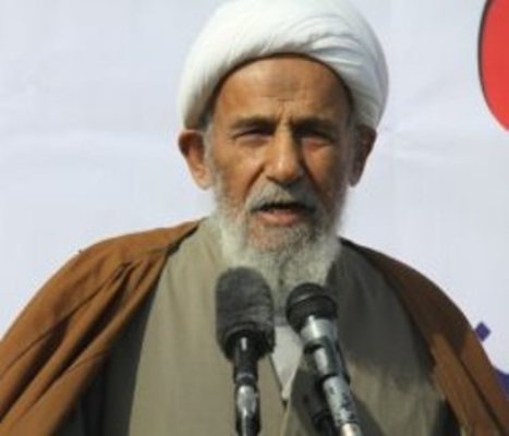 بازاریان با مسئولان همکاری کنند