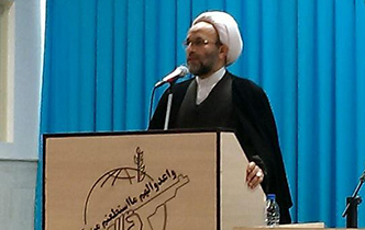 صداقت، بصیرت و استقامت با ولایت رمز نجات خواص است
