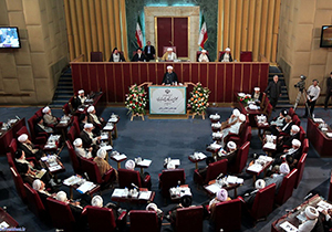 تنها پدر و پسری که هر دو عضو مجلس خبرگان رهبری هستند + فیلم