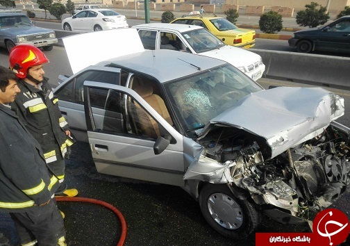 دو مصدوم در سانحه رانندگی دو مصدوم در سانحه رانندگی