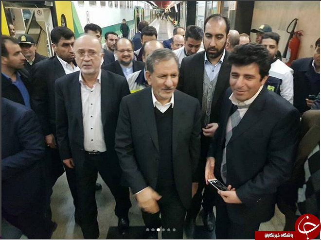 بازگشت جهانگیری از سفر البرز به تهران با مترو +عکس