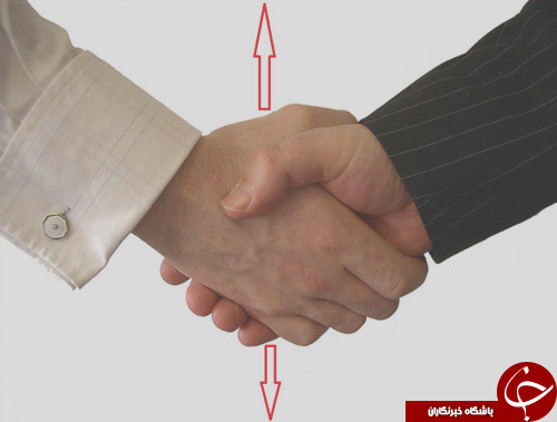 چطور دست بدهیم که در خاطر دیگران بمانیم؟