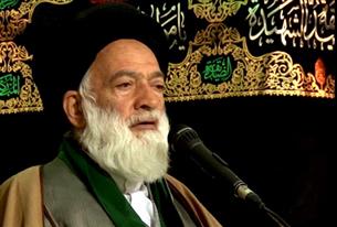 فاصله گرفتن از ارزش‌های انقلاب زمینه‌ساز مشکلات است