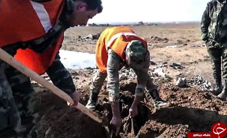 کشف 3 گور جمعی متعلق به نیروهای مدافع فرودگاه &laquo;ابوالظهور&raquo; +تصاویر