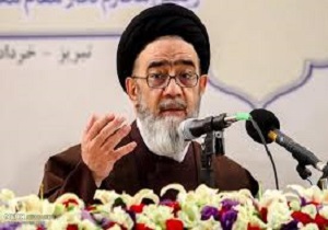 شهدا و جانبازان نظام ، انقلاب و جنگ تحمیلی سند افتخار ایران اسلامی هستند