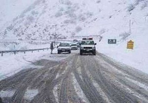 تردد در محور اراک_سلفچگان، تنها با زنجیر چرخ امکان پذیر است