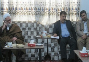 مدیران دستگاه‌ها اولویت کار خود را خدمت به مردم قرار دهند